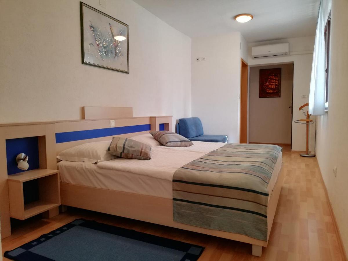 Apartments With A Parking Space Rabac, Labin - 13151 Экстерьер фото