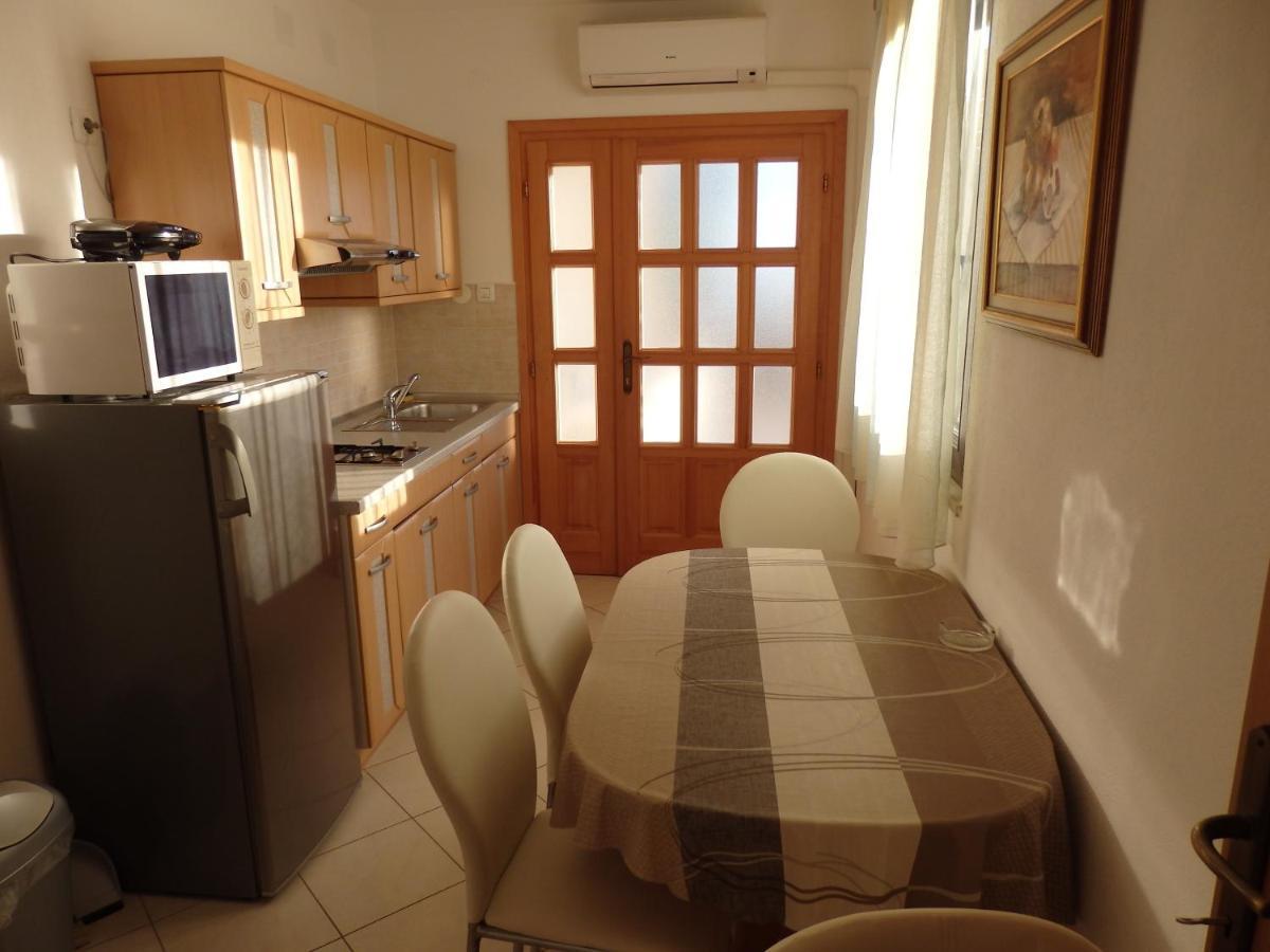 Apartments With A Parking Space Rabac, Labin - 13151 Экстерьер фото